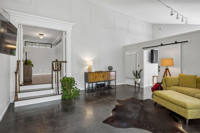 1307 Old Hickory Blvd, Brentwood, TN 37027