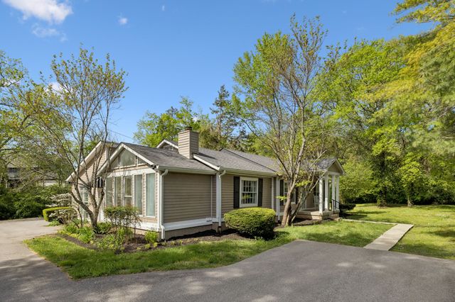 1307 Old Hickory Blvd, Brentwood, TN 37027