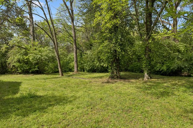 1307 Old Hickory Blvd, Brentwood, TN 37027