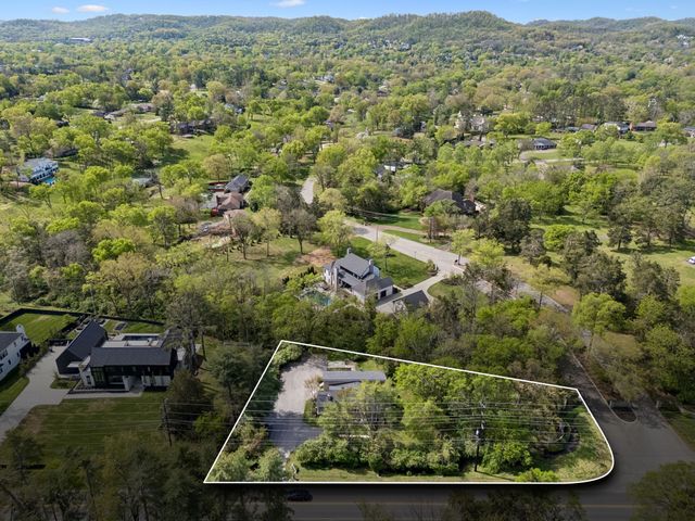 1307 Old Hickory Blvd, Brentwood, TN 37027