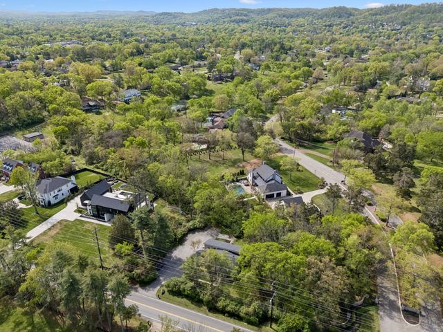 1307 Old Hickory Blvd, Brentwood, TN 37027