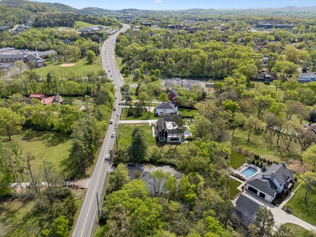 1307 Old Hickory Blvd, Brentwood, TN 37027