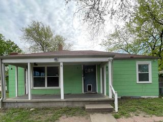 2204 S Washington Ave, Wichita, KS 67211