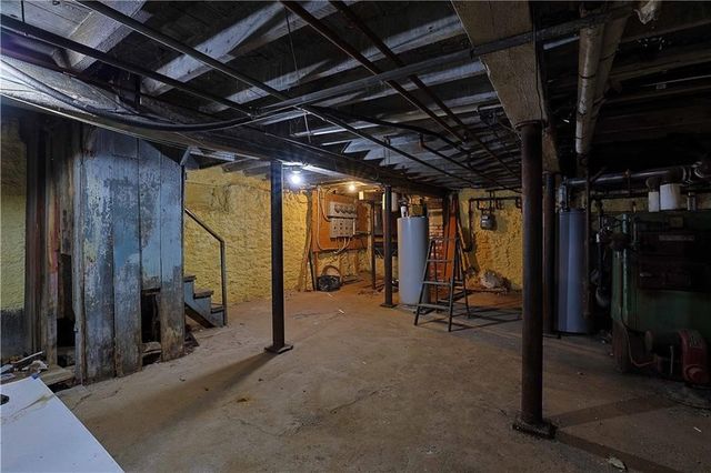 332 River Street, Woonsocket, RI 02895