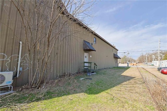 332 River Street, Woonsocket, RI 02895