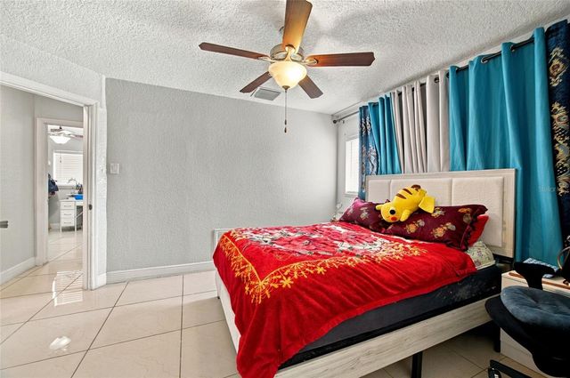 1201 JULIAN LANE DRIVE, Tampa, FL 33619