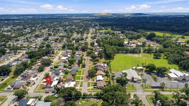 1201 JULIAN LANE DRIVE, Tampa, FL 33619