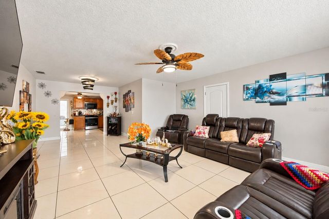 1201 JULIAN LANE DRIVE, Tampa, FL 33619
