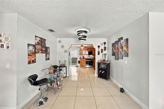 1201 JULIAN LANE DRIVE, Tampa, FL 33619