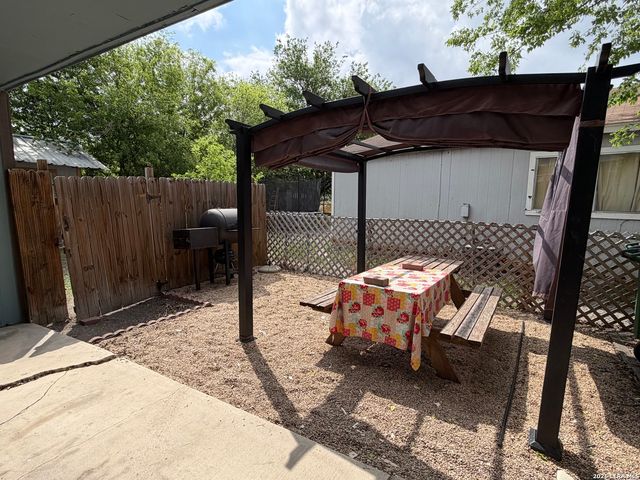 302 Glenbrook, San Antonio, TX 78220