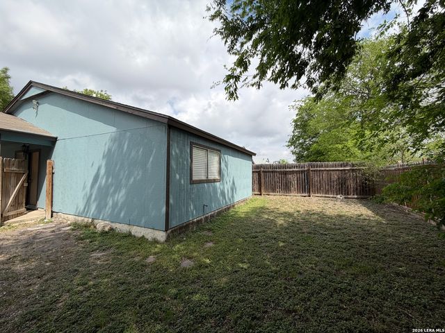 302 Glenbrook, San Antonio, TX 78220