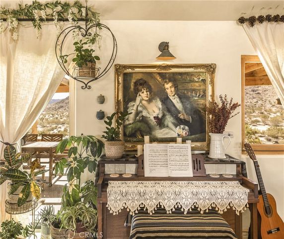 5517 Bartlett Mountain Road, Joshua Tree, CA 92252