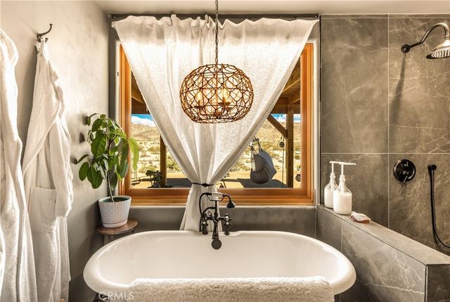 5517 Bartlett Mountain Road, Joshua Tree, CA 92252