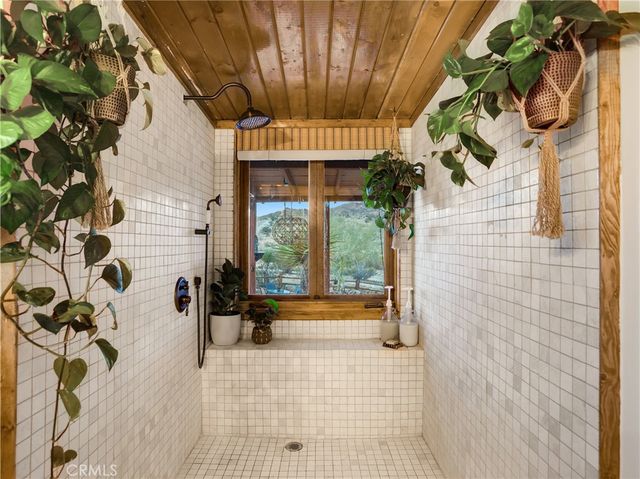 5517 Bartlett Mountain Road, Joshua Tree, CA 92252