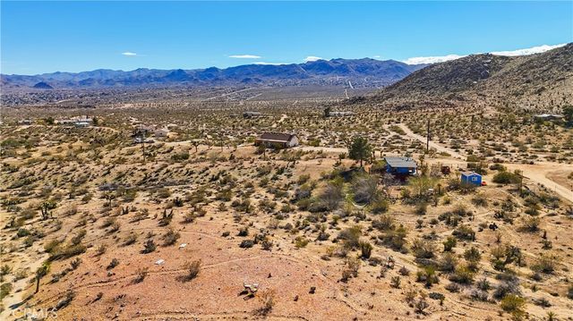 5517 Bartlett Mountain Road, Joshua Tree, CA 92252