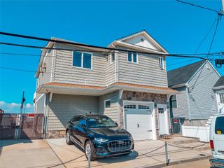 10 James Street, East Rockaway, NY 11518