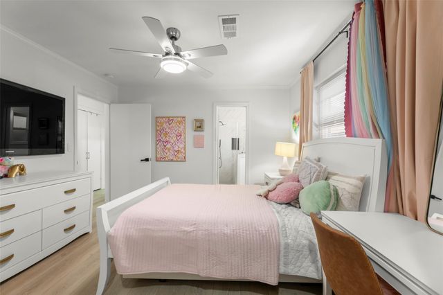 802 N Wilcrest Drive, Houston, TX 77079