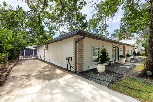 802 N Wilcrest Drive, Houston, TX 77079