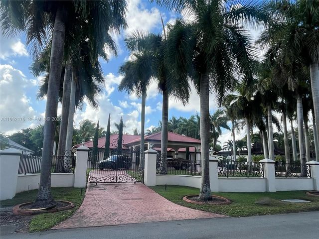 450 NW 130th Ave, Miami, FL 33182
