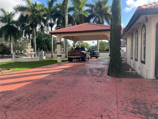 450 NW 130th Ave, Miami, FL 33182