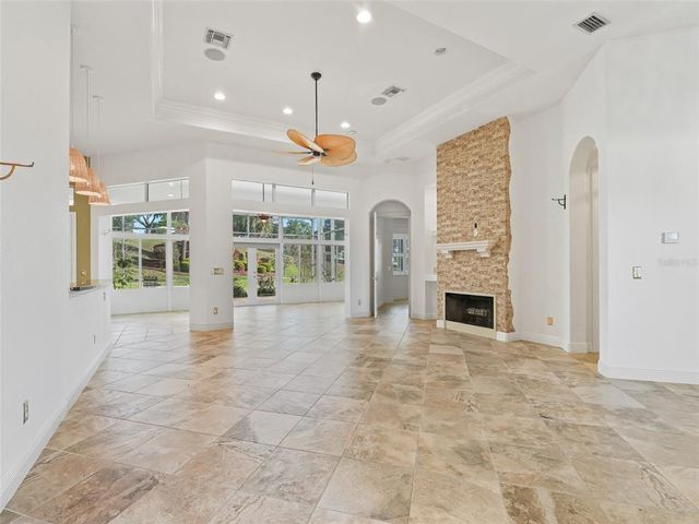 39023 GRIFFIN LANDING, Lady Lake, FL 32159
