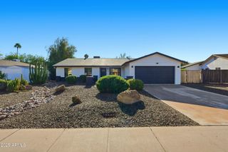 6113 E GELDING Drive, Scottsdale, AZ 85254