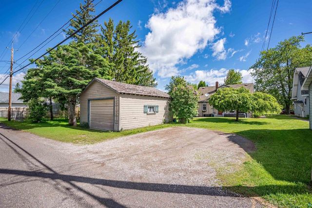 1716 E 6th St, Superior, WI 54880