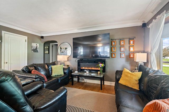 1716 E 6th St, Superior, WI 54880