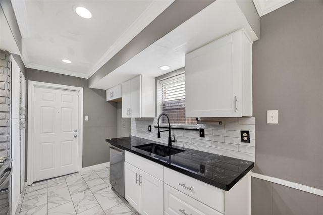 11323 Sagewood Drive, Houston, TX 77089