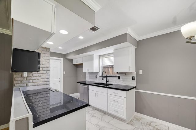 11323 Sagewood Drive, Houston, TX 77089