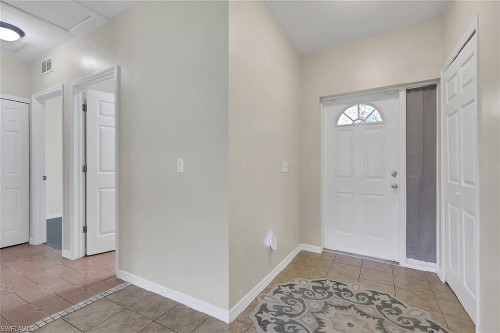 912 Mary AVE S, LEHIGH ACRES, FL 33974 — photo 3