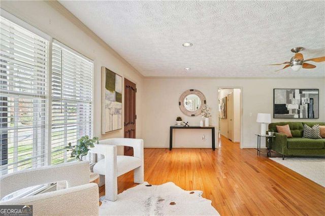 860 Tranquil Drive, Austell, GA 30106