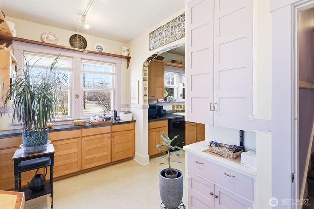 1235 Isaacs Avenue, Walla Walla, WA 99362