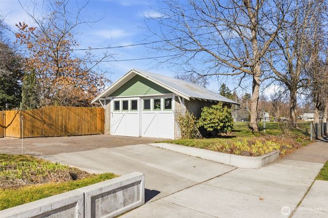 1235 Isaacs Avenue, Walla Walla, WA 99362