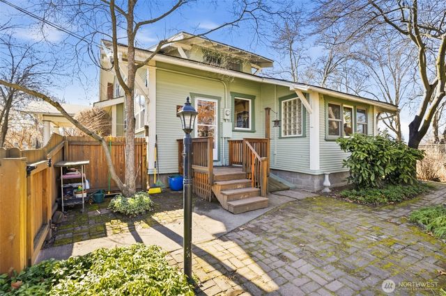 1235 Isaacs Avenue, Walla Walla, WA 99362