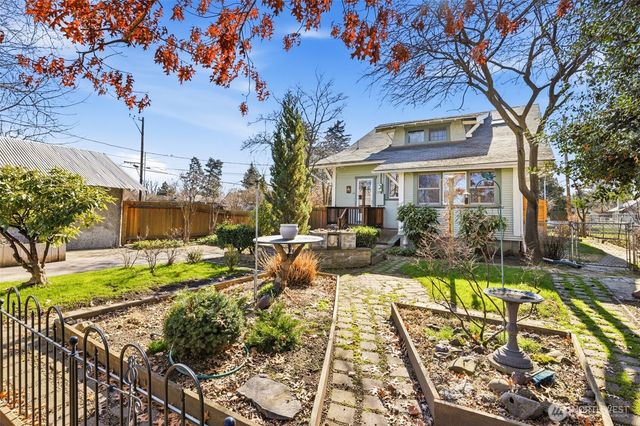 1235 Isaacs Avenue, Walla Walla, WA 99362