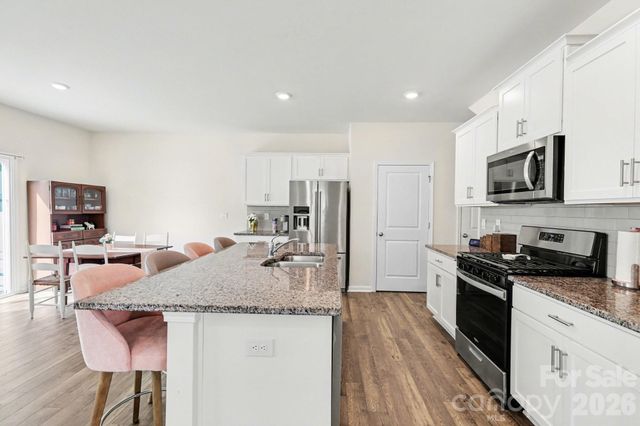 8133 Clairwood Drive, Charlotte, NC 28269