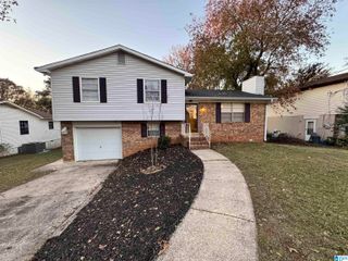 2512 STREETMAN CIRCLE, Birmingham, AL 35235