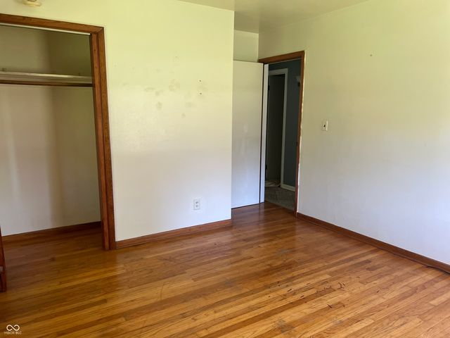 352 S 350 W, Columbus, IN 47201