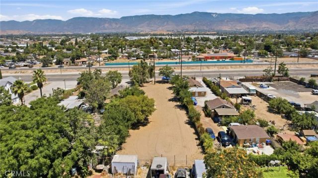 935 E 3rd, San Bernardino, CA 92410