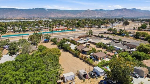 935 E 3rd, San Bernardino, CA 92410