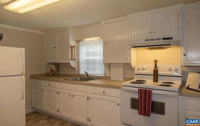 1419 CHERRY AVE, Charlottesville, VA 22903