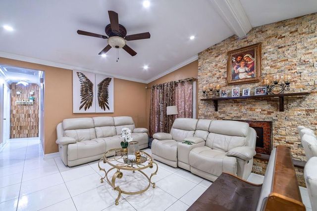 8006 JACKSON SPRINGS ROAD, Tampa, FL 33615