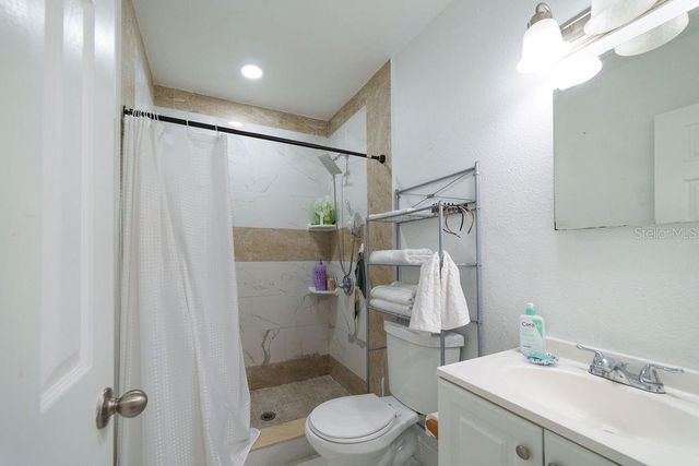 8006 JACKSON SPRINGS ROAD, Tampa, FL 33615