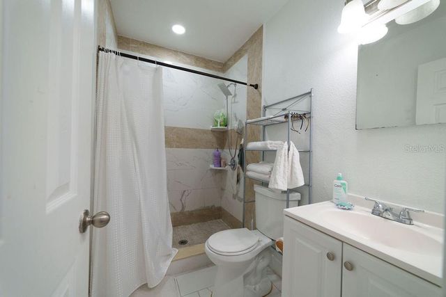 8006 JACKSON SPRINGS ROAD, Tampa, FL 33615