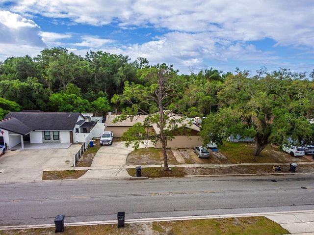 8006 JACKSON SPRINGS ROAD, Tampa, FL 33615