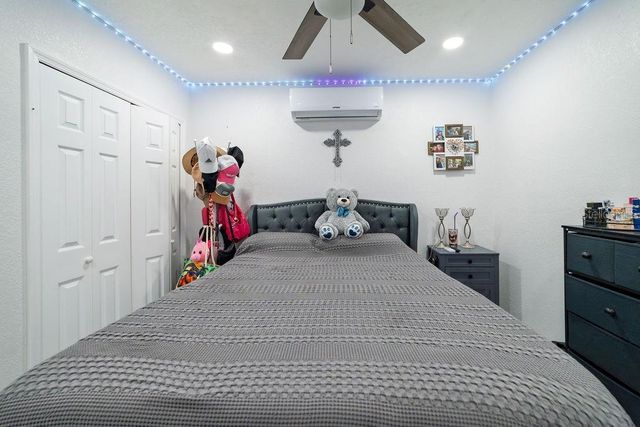 8006 JACKSON SPRINGS ROAD, Tampa, FL 33615