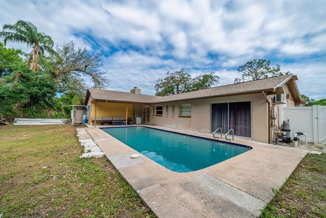 8006 JACKSON SPRINGS ROAD, Tampa, FL 33615