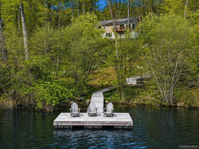 101 Seven Hills Lake Drive, Carmel, NY 10512