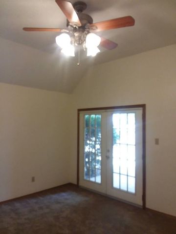 14 Deer Run Trail, Lawton, OK 73505